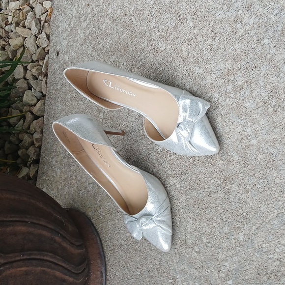 Chinese Laundry Silver Women's Olga Pump Size 8.5 - Picture 12 of 12